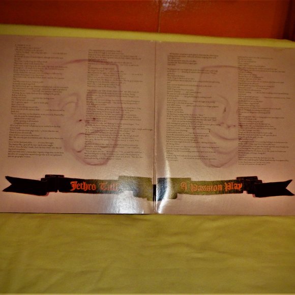 *** JETHRO TULL *** A Passion Play - VINTAGE LP - 1973 - Picture 2 of 4